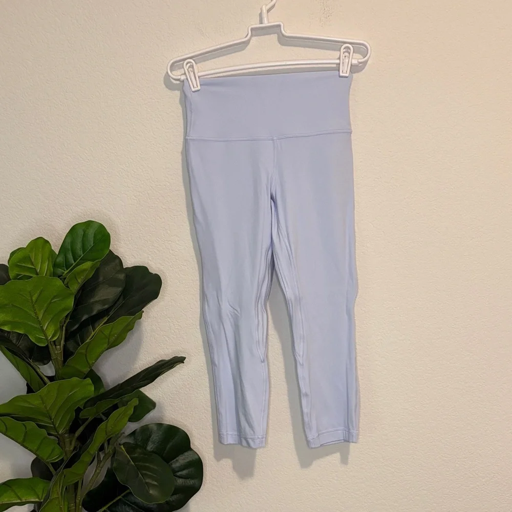 lululemon athletica Lilac/light purple capri Leggings